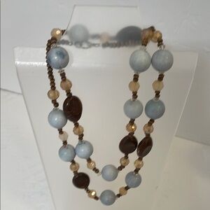 NECKLACE W/ THREE TYPES OF STONES